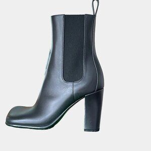 BOTTEGA VENETA 677271 Women's Black Leather Storm Ankle Boots shoes, 36.5